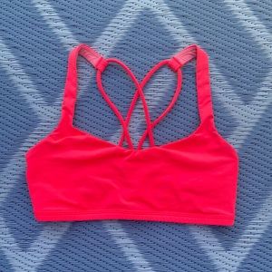 Lululemon Free to Be Bra